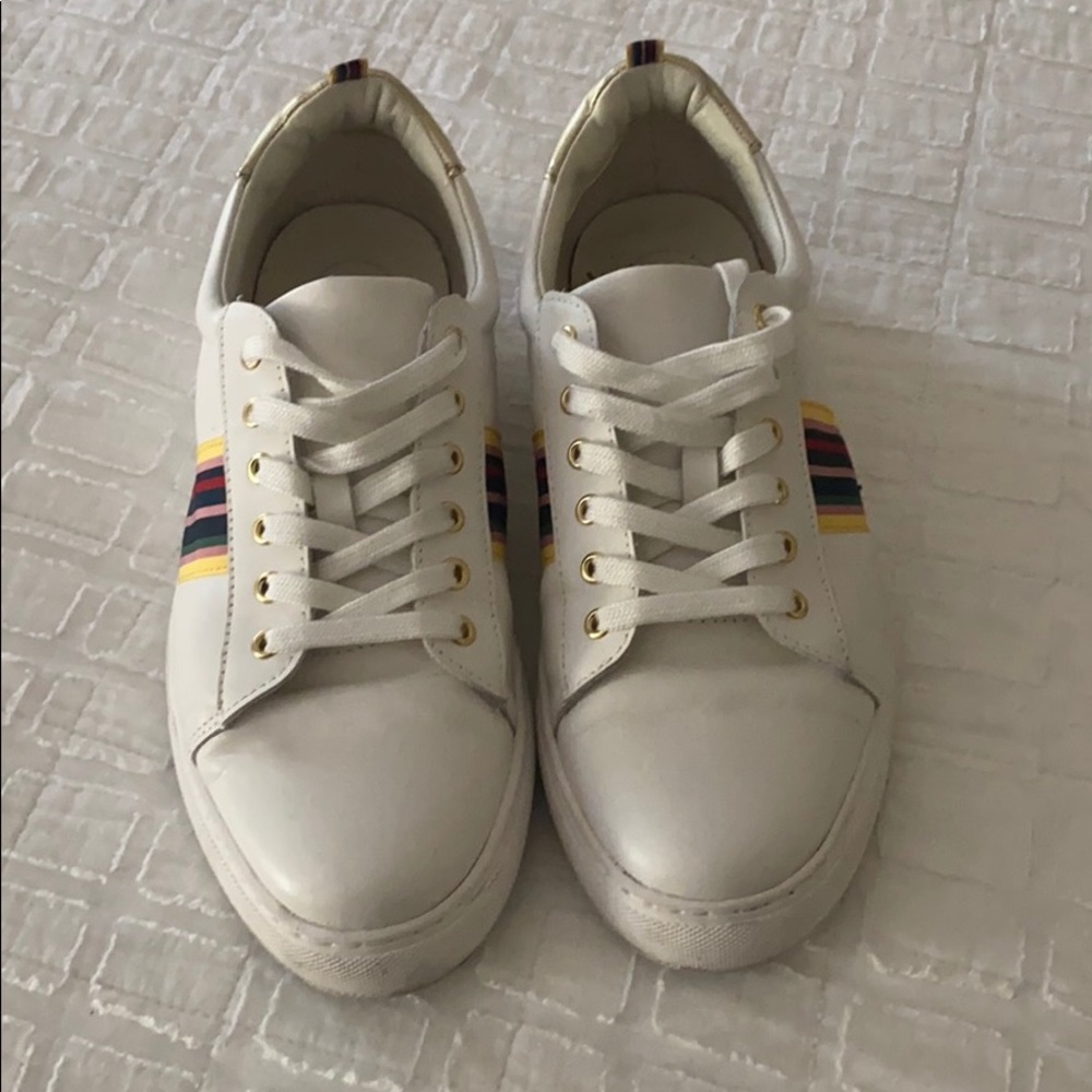 Rainbow Converse-style leather sneaks in size 11